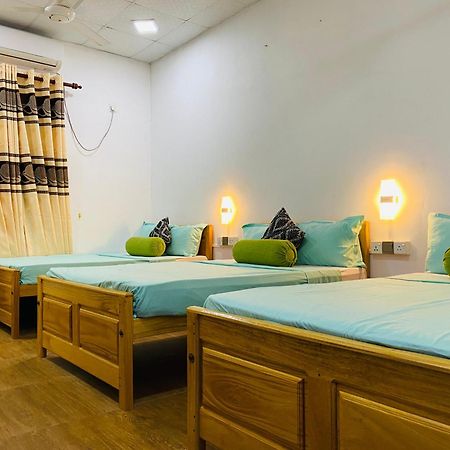 White Villa Hotel Trincomalee Kültér fotó
