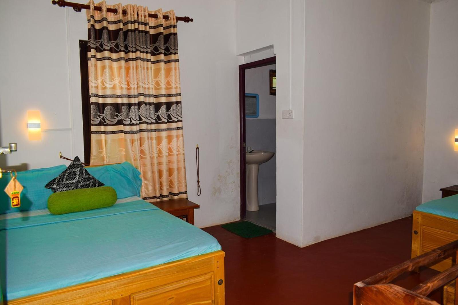 White Villa Hotel Trincomalee Kültér fotó
